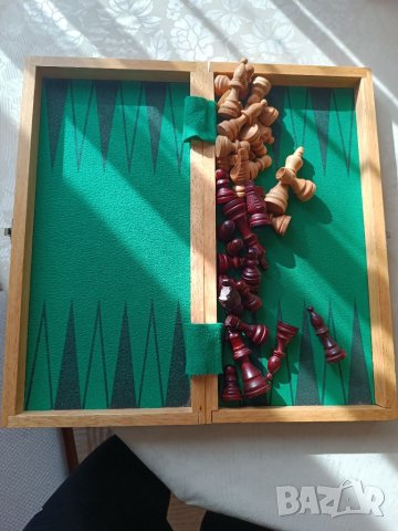 Стар дървен шах, снимка 6 - Антикварни и старинни предмети - 40449862