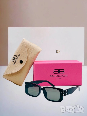 очила с черен обикновен калъф и ув защита balenciaga