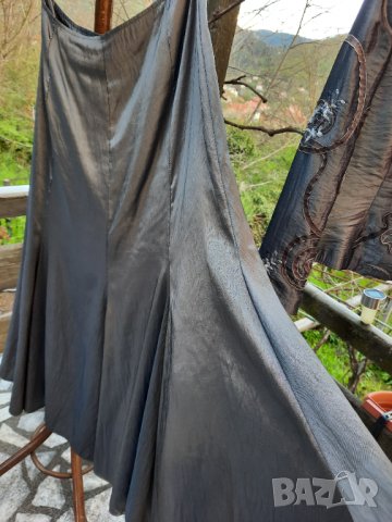 Дамски костюм сребрист от сако и пола размер 48, снимка 6 - Костюми - 43579655