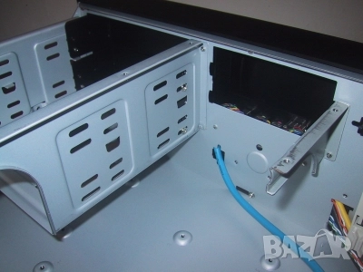 SilverStone LaScala HTPC SST-LC13-B 2005 USB2 FireWire Black, снимка 9 - Захранвания и кутии - 52364528