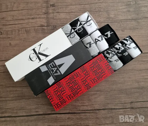 Страхотни мъжки и дамски чорапи в кутия 6бр , снимка 6 - Мъжки чорапи - 48021247