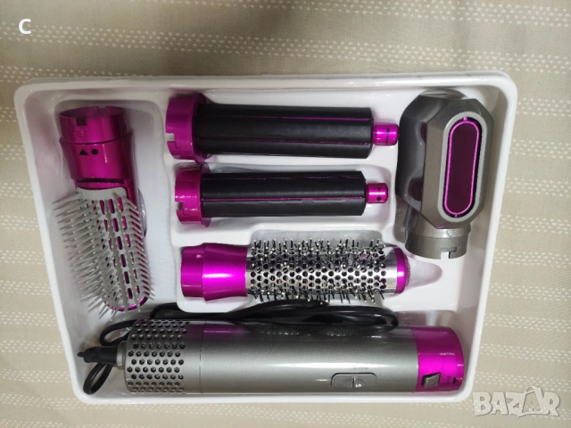 Сешоар тип Дайсън 