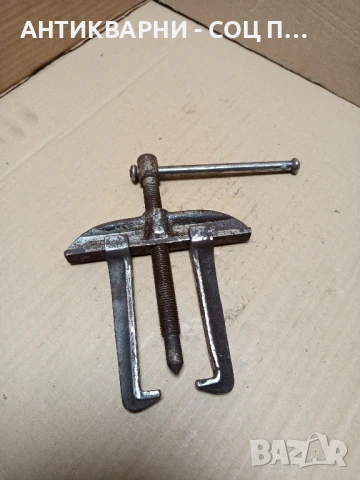 Соц Стара Скоба За Вадене На Лагери., снимка 2 - Резервни части за машини - 51370947