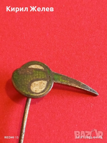 Винтидж емайлирана значка MZ Motorradwerk производител на Мотоциклети бившата ГДР 52873, снимка 2 - Колекции - 53081699