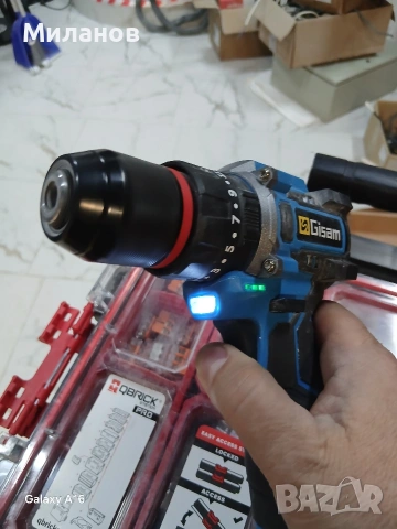 Акумулаторен безчетков винтоверт Gisam 16.8 v-с две батерии и куфар, снимка 5 - Винтоверти - 53265743