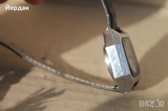 Дамск Японски часовник ''Orient'' автоматик /21 камъка/, снимка 3 - Дамски - 49483801