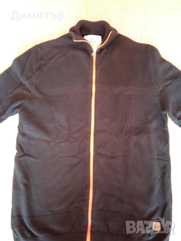 Мъжка черна жилетка ХЛ размер, снимка 2 - Суичъри - 52007600