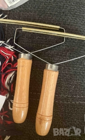   Ръчен уред за премахване на мъх и топчета от дрехи  