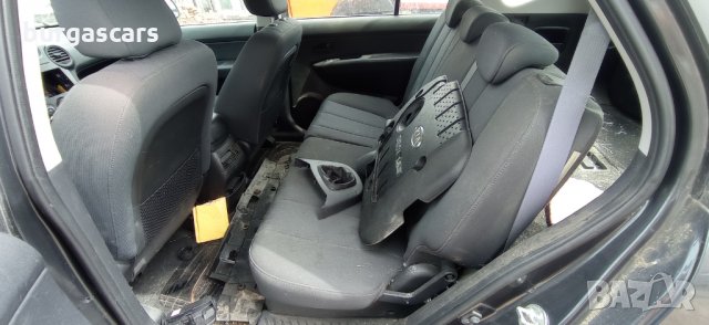 Kia Carens 2.0 CRDI-140к.с. само на части, снимка 8 - Автомобили и джипове - 33341070