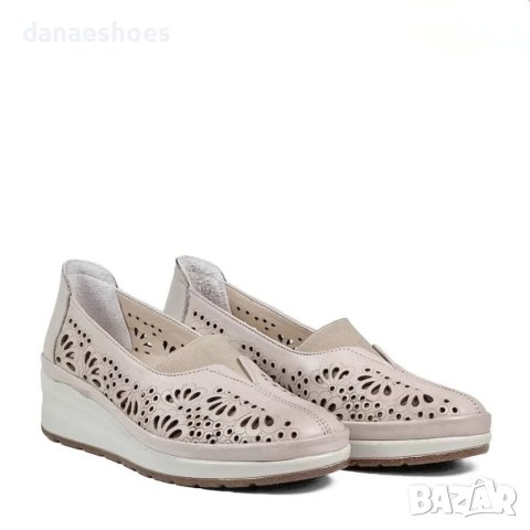 Дамски обувки на платформа от естествена кожа 
