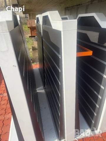 Продавам Стелажи и щандове!, снимка 3 - Стелажи и щандове - 53417641