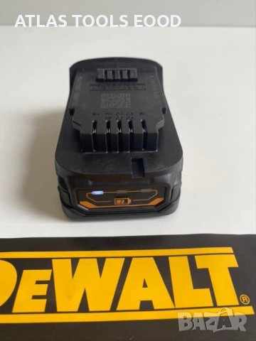Комплект Батерии със зарядно устройство DeWALT DCB1102E2G McLaren 18V Li-Ion , снимка 7 - Други инструменти - 44033193