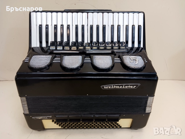Акордеон Weltmeister Stela 96 баса