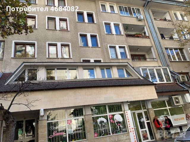 Собственик продава двустаен апартамент в непосредствена близост до входа на ЮЖЕН ПАРК