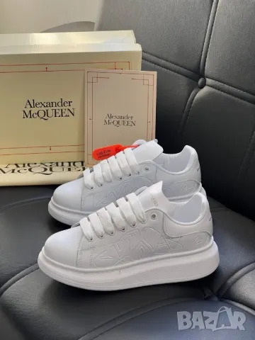дамски маратонки Alexander Mcqueen , снимка 2 - Маратонки - 50348754