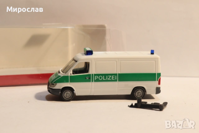 HERPA H0 1/87 MERCEDES SPRINTER POLICE КОЛИЧКА МОДЕЛ
