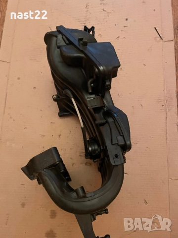 Всмукателен колектор Фолксваген Голф 1.6 102 к.с , снимка 3 - Части - 52696564