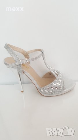 Нови луксозни обувки, снимка 4 - Дамски елегантни обувки - 28916547