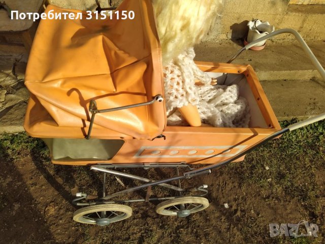 Голяма ретро количка за кукли., снимка 2 - Други ценни предмети - 40450757