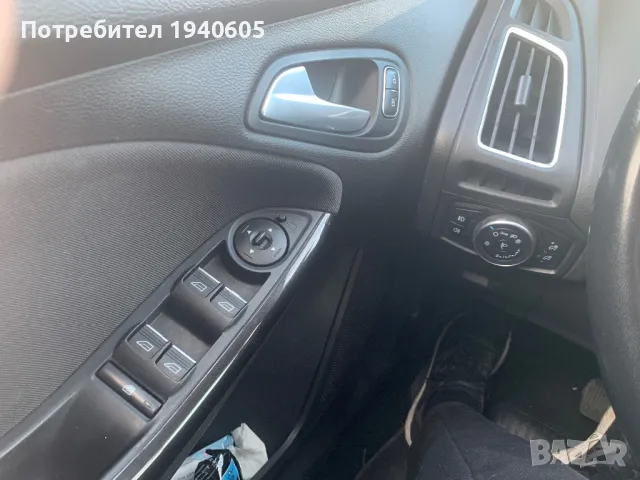 Ford focus 1.0 EcoBoost, снимка 11 - Автомобили и джипове - 50222479