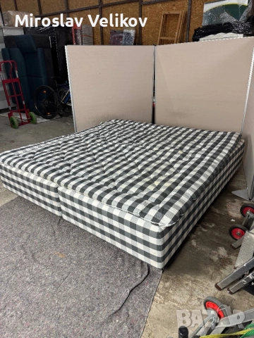 Спалня Hästens 220/220/45 в перфектно състояние , снимка 9 - Спални и легла - 53471086