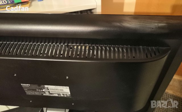 монитор Philips 223E, снимка 4 - Монитори - 35447035