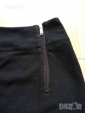 Елегантна тъмно синя пола, снимка 3 - Поли - 26995162