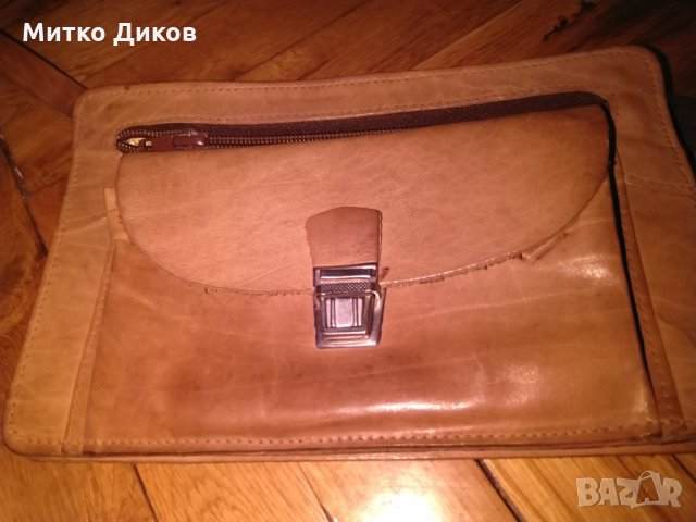 Борсета за ръка Фармахим  от соца -естествена кожа като нова 245х145мм, снимка 2 - Чанти - 27558420