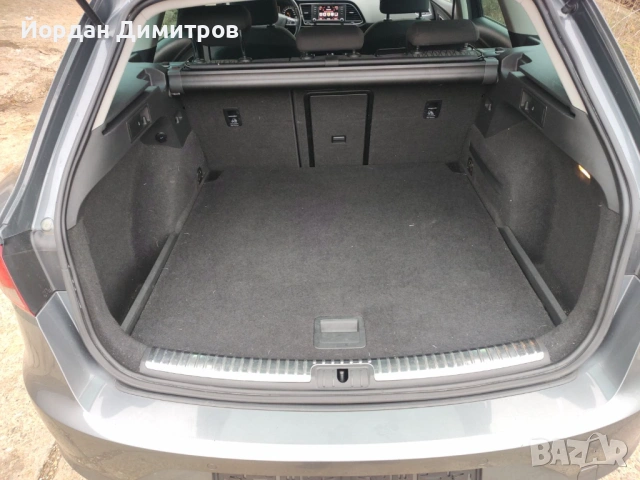 Seat Leon 1.6 TDI , снимка 3 - Автомобили и джипове - 53530496