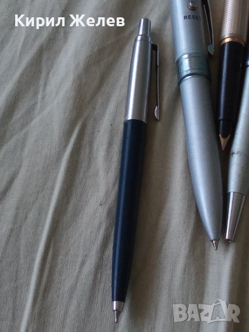 Химикалки 4 броя много красив дизайн за КОЛЕКЦИЯ ДЕКОРАЦИЯ БИТОВ КЪТ АРТ ПАНО 38394, снимка 9 - Други ценни предмети - 41160525