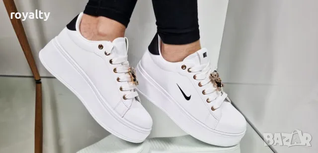 Nike дамски маратонки , снимка 3 - Маратонки - 49250030