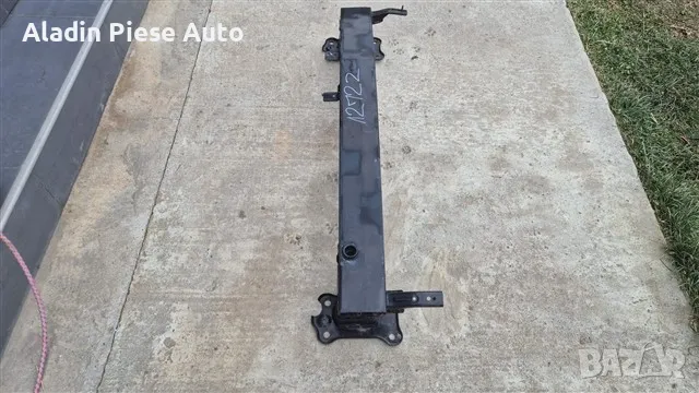 Предна армировка Предна броня Kia Sportage година 2016 2017 2018 2019 2020 2021г , снимка 2 - Аксесоари и консумативи - 48780002