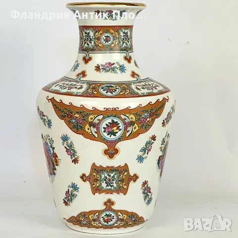 	 Азиатска порцеланова ваза "Картоиграчи" , снимка 7 - Вази - 32433029