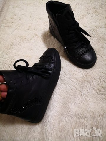 Черни обувки кецове естествена кожа, снимка 4 - Дамски ежедневни обувки - 35401400
