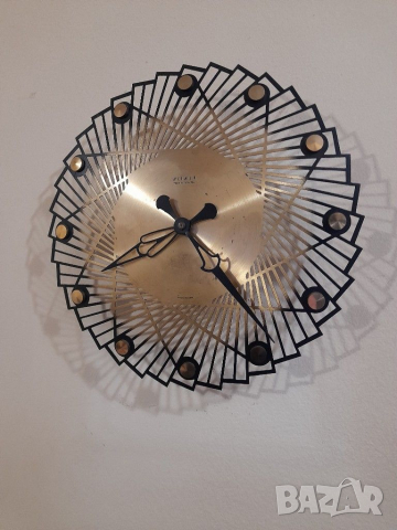 Стар стенен часовник , снимка 4 - Други ценни предмети - 36451793