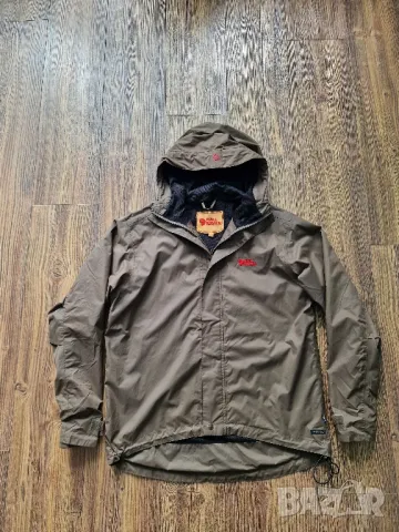Страхотно мъжко яке FJALLRAVEN размер S 