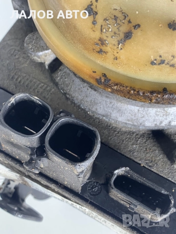 Хидравлична електрическа помпа Дачия Дъстър Hidravlichna elektricheska pompa Dacia Duster 2015 , снимка 3 - Части - 52426094