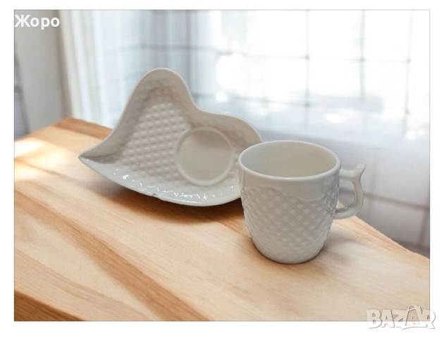 Сервиз за кафе 12 части бял ,различни форми, снимка 8 - Сервизи - 52615613