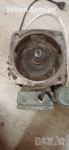 Електродвигател 220в.0.75кв, снимка 3 - Електродвигатели - 53010568