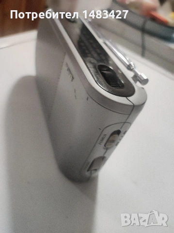 Портативно радио SONY.Работи прекрасно,само на батерии.Много запазено., снимка 6 - Радиокасетофони, транзистори - 53472606