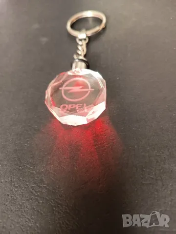 Кристален ключодържател OPEL, снимка 13 - Аксесоари и консумативи - 50173528