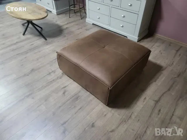 Кафява табуретка от плат, снимка 6 - Дивани и мека мебел - 47709978