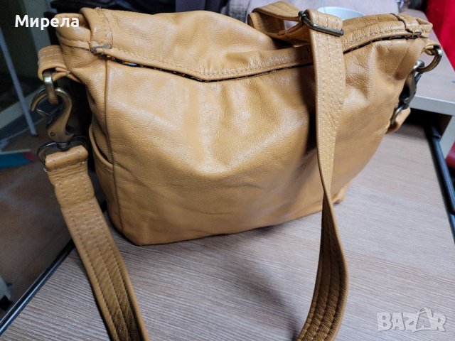 Естествена кожа чанта през рамо от  еколожката KIRA HOFFMAN  , снимка 3 - Чанти - 39671107
