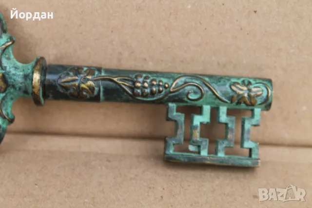 Бронзов ключ-отварачка, снимка 3 - Декорация за дома - 50223800