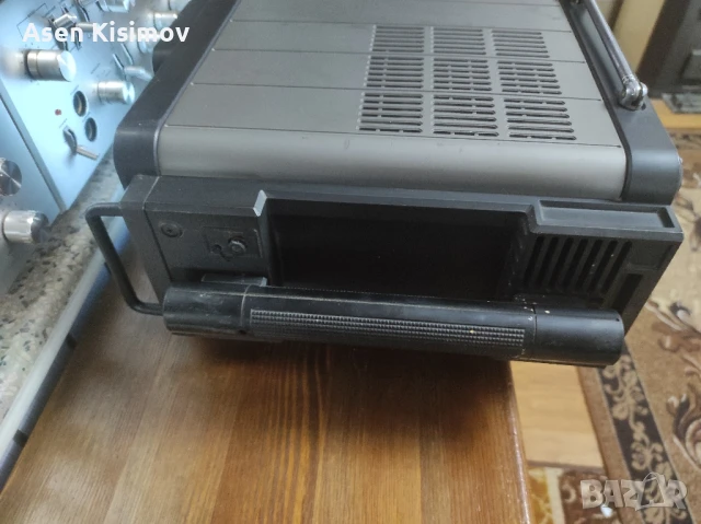 National tr.809eu, снимка 10 - Радиокасетофони, транзистори - 51160057