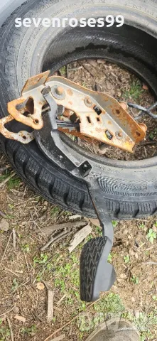 Педал съединител Форд Фиеста 6 1.4d 2010 Ford Fiesta 6 d65141990a