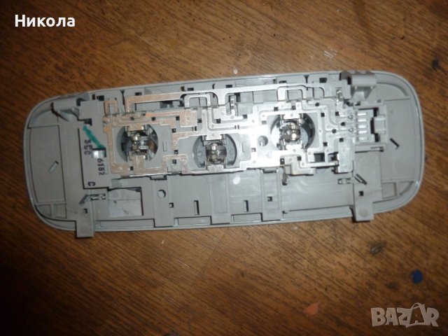Заден плафон Фолксваген Голф 5, снимка 3 - Части - 43114084