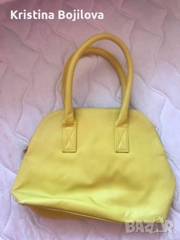 Жълта дамска чанта, снимка 2 - Чанти - 43023854