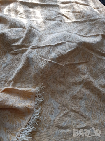 Кувертюра и калъфка за възглавница, снимка 2 - Покривки за легло - 52241007