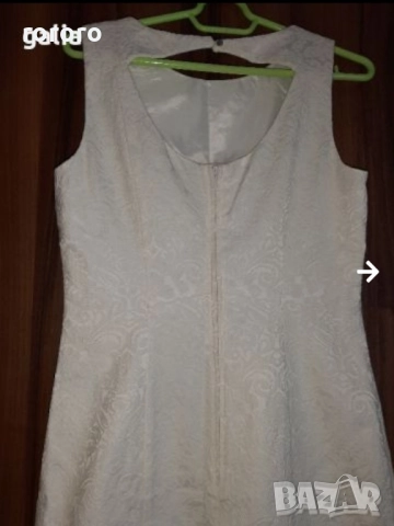 Бяла рокля H&M, снимка 4 - Рокли - 51929569